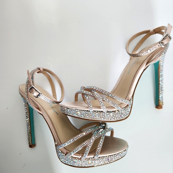 BETSEY JOHNSON Adde dress High heels jewel size 7, cocktail party pump - Picture 6 of 10